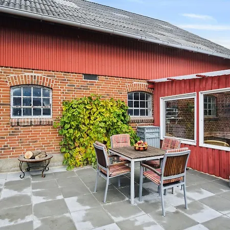 Country Idyll With Wilderness Bath And Sauna * Haderslev